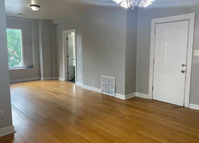 Property at 4429 W Adams St Unit 2, Chicago, IL, 60624, 3 beds, 1 bath, [object Object]