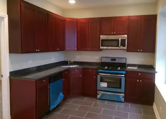 Property at 3741 W Le Moyne St, Chicago, IL, 60651, 3 beds, 1 bath, [object Object]