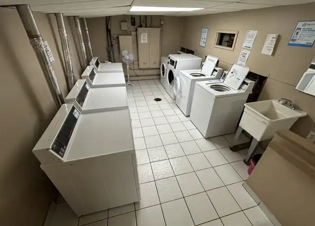 Property at 16 Whites Ave Unit 46, Watertown, MA, 02472, 1 bed, 1 bath, [object Object]