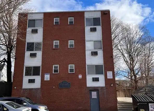 Property at 76 Palisade Ave Unit C1, Bridgeport, CT, 06610, 1 bed, 1 bath, [object Object]