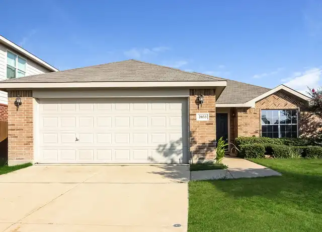 Property at 2033 Pine Knot Dr, Heartland, TX, 75126, 3 beds, 2 baths, [object Object]