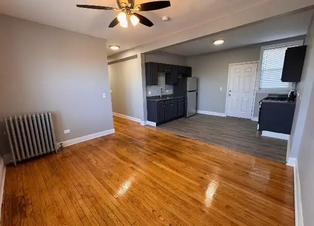 Property at 652 E 81st St, Chicago, IL, 60619, 3 beds, 1 bath, [object Object]