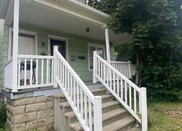 Property at 28 Dismonda St Unit Lower Front, Buffalo, NY, 14210, 1 bed, 1 bath, [object Object]