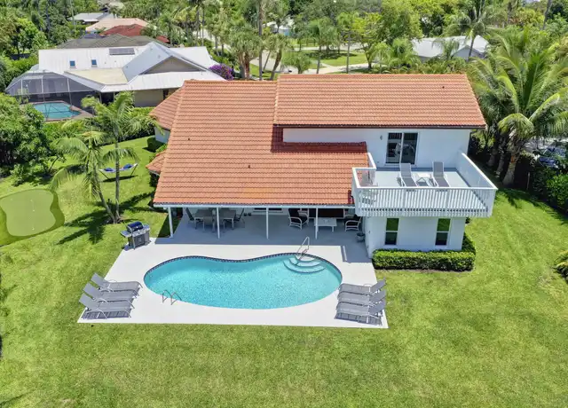 Property at 141 Pinehill Trl W, Jupiter, FL, 33469, 4 beds, 3.5 baths, [object Object]
