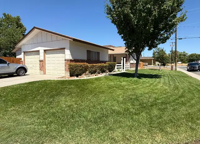 Property at 880 Tyler Way, Sparks, NV, 89431, 2 beds, 1 bath, [object Object]