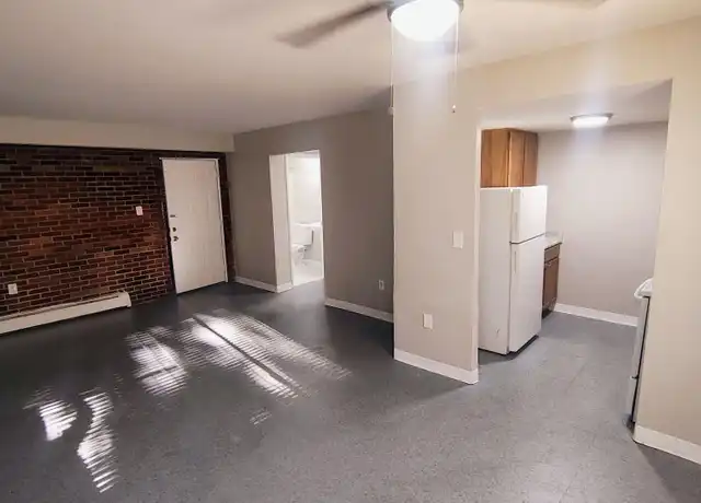 Property at 1727 Garden Ln Unit 1729 2, Cincinnati, OH, 45237, 2 beds, 1 bath, [object Object]