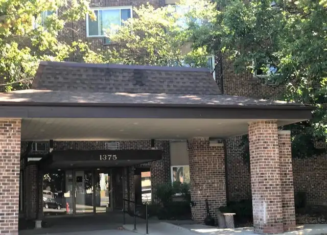 Property at 1375 Rebecca Dr #307, Hoffman Estates, IL, 60169, 1 bed, 1 bath, [object Object]