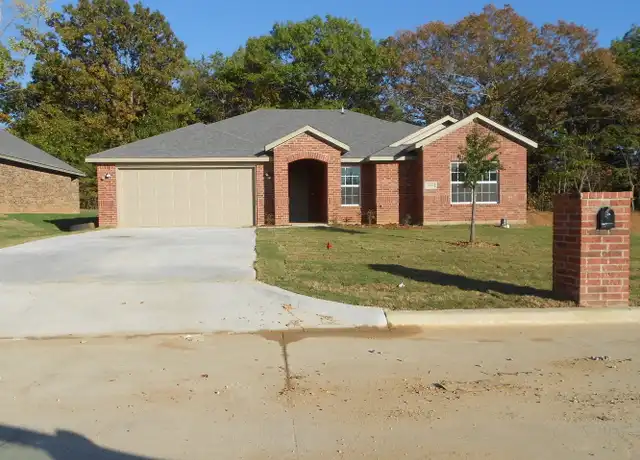 Property at 2909 Olivia Ave Unit 2706, Durant, OK, 74701, 4 beds, 2 baths, [object Object]
