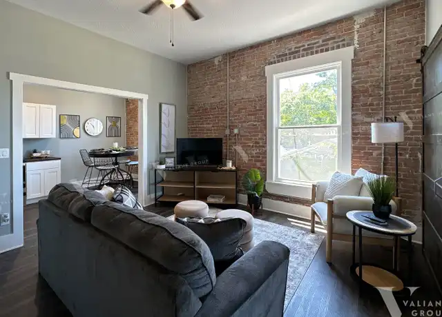 Property at 806 South Ave Unit 7, Springfield, MO, 65806, 1 bed, 1 bath, [object Object]