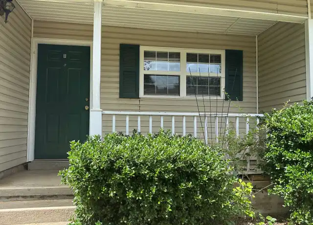 Property at 1417 N Greenwich Ave Apt B, Russellville, AR, 72801, 2 beds, 2 baths, [object Object]