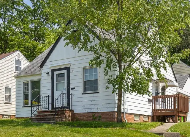Property at 24450 Hawthorne Dr, Euclid, OH, 44117, 3 beds, 2 baths, [object Object]