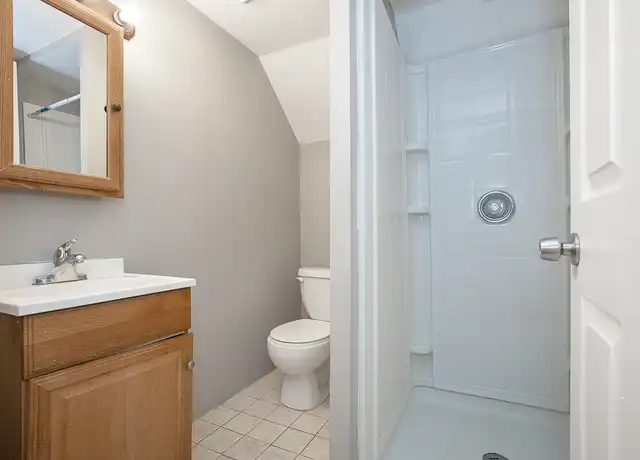 Property at 24450 Hawthorne Dr, Euclid, OH, 44117, 3 beds, 2 baths, [object Object]