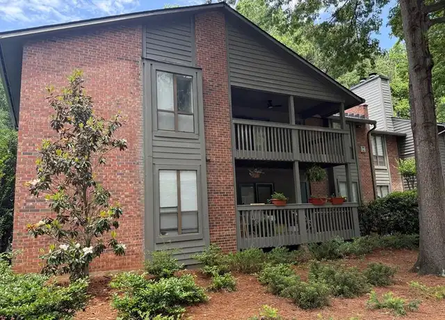 Property at 1405 Tuxworth Cir, Decatur, GA, 30033, 3 beds, 2 baths, [object Object]