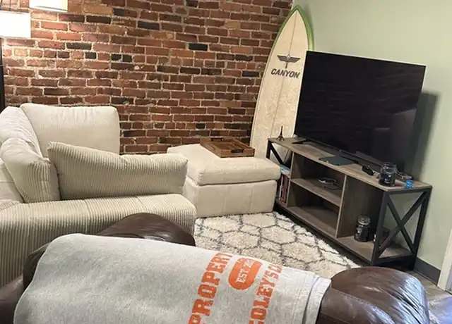 Property at 164 Cottage St Unit 9, East Boston, MA, 02128, 2 beds, 1 bath, [object Object]