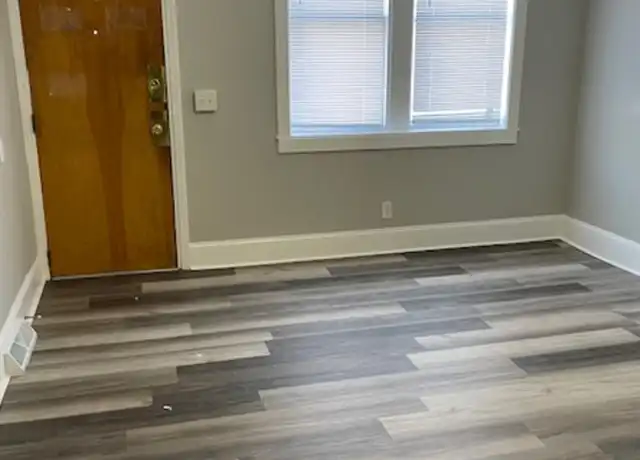 Property at 310 Western Ave, Davenport, IA, 52801, 1 bed, 1 bath, [object Object]
