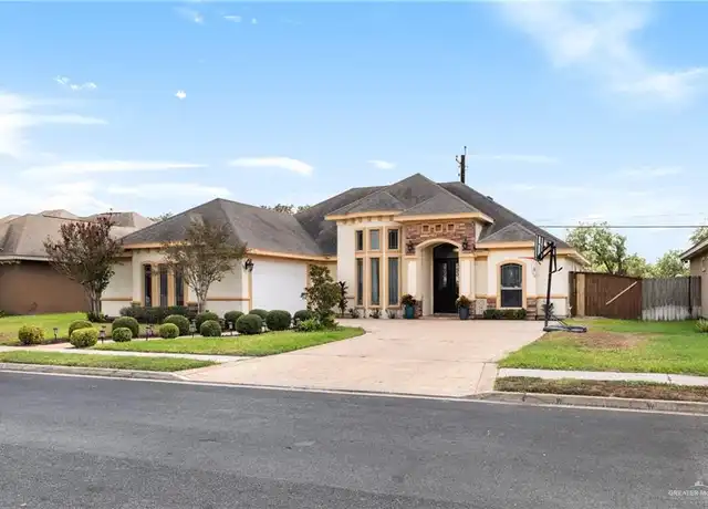 Property at 1304 Rocotillo Ln, Edinburg, TX, 78539, 4 beds, 2.5 baths, [object Object]