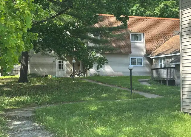 Property at 2 School St, Poughkeepsie, NY, 12601, 1 bed, 1 bath, [object Object]