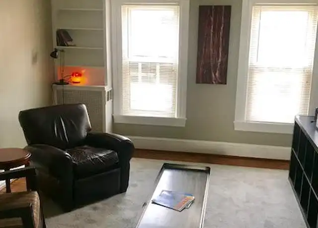 Property at 318 W James St, Lancaster, PA, 17603, 2 beds, 1 bath, [object Object]