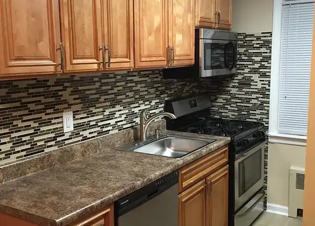 Property at Manor Park - 166 Grand Ave, Englewood, NJ, 07631, 1-2 bed, 1 bath, [object Object]