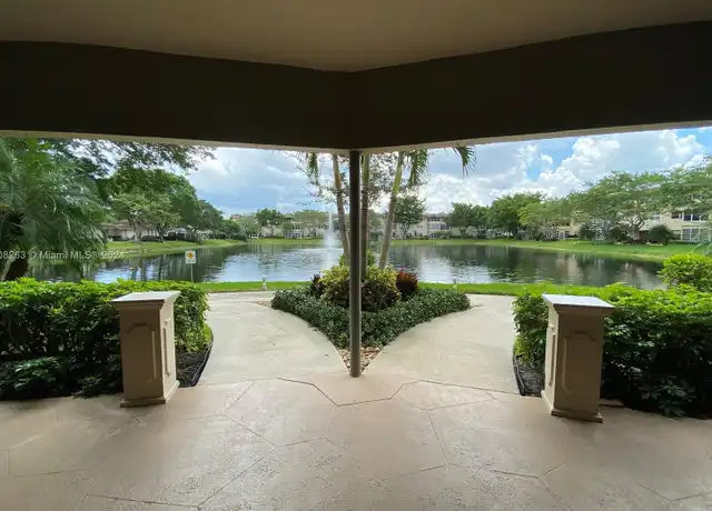 Property at 5102 NW 36th St, Lauderdale Lakes, FL, 33319, 1 bed, 1 bath, [object Object]