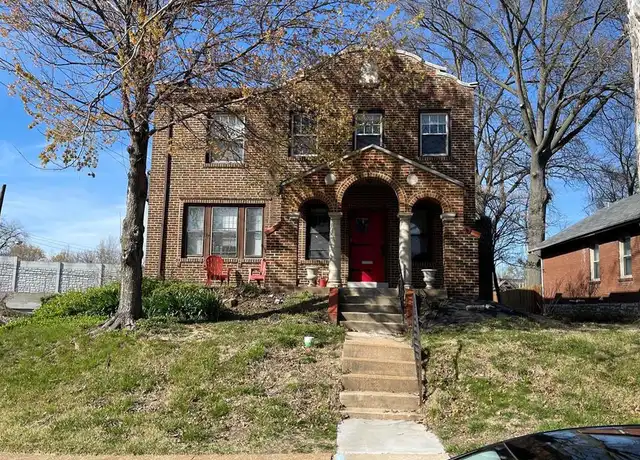 Property at 1340 Yale Ave, Richmond Heights, MO, 63117, 2 beds, 1 bath, [object Object]