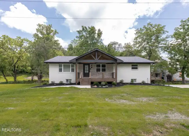 Property at 331 Clover Hill Rd, Maryville, TN, 37801, 3 beds, 3 baths, [object Object]