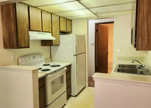 Property at 12303 118 Avenue Ct E Unit A, Puyallup, WA, 98374, 1 bed, 1 bath, [object Object]