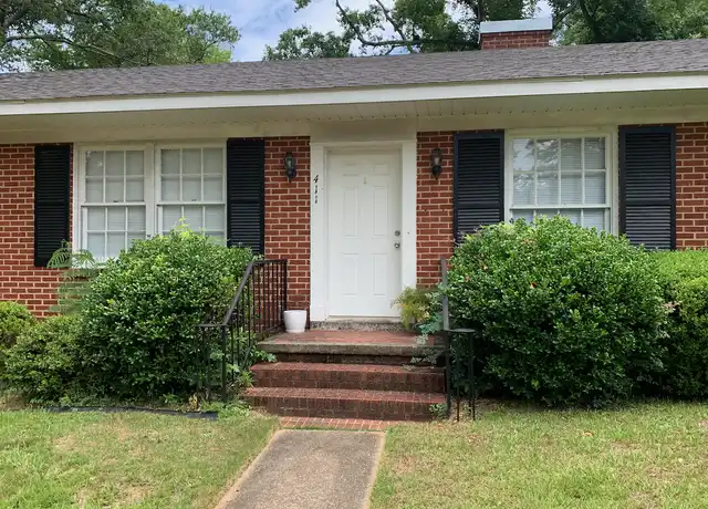 Property at 411 W College St, Troy, AL, 36081, 3 beds, 1.5 baths, [object Object]