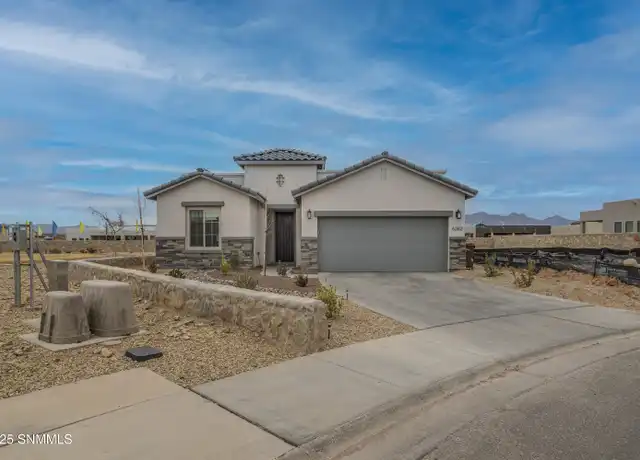Property at 6262 Recoleta Rd, Las Cruces, NM, 88012, 4 beds, 2 baths, [object Object]