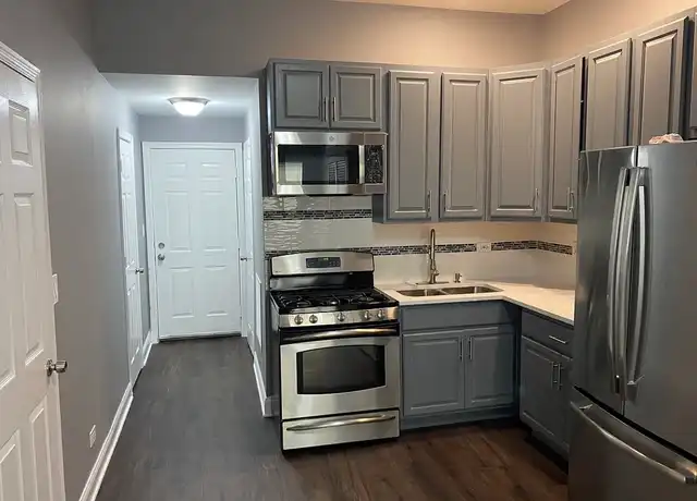 Property at 5017 S Hoyne Ave Unit 1, Chicago, IL, 60609, 2 beds, 1 bath, [object Object]