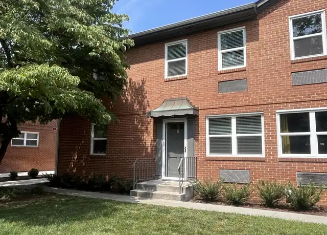 Property at 2201 Jefferson St SW, Roanoke, VA, 24014, 2 beds, 1 bath, [object Object]