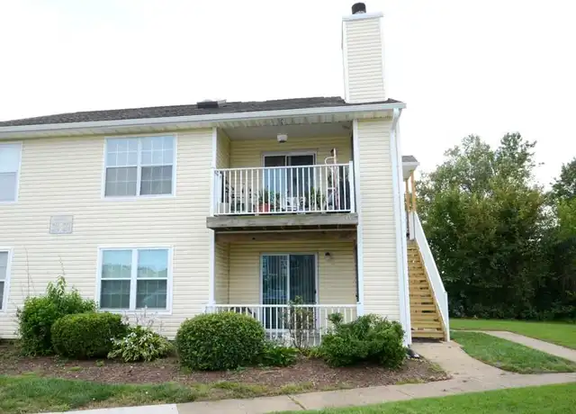 Property at 629 Bluff Ct, Virginia Beach, VA, 23462, 2 beds, 1 bath, [object Object]