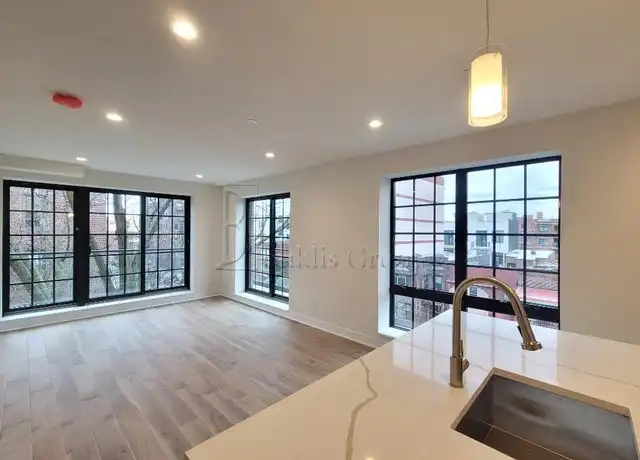 Property at 25-70 32nd St Unit 2B, Astoria, NY, 11102, 1 bed, 1 bath, [object Object]