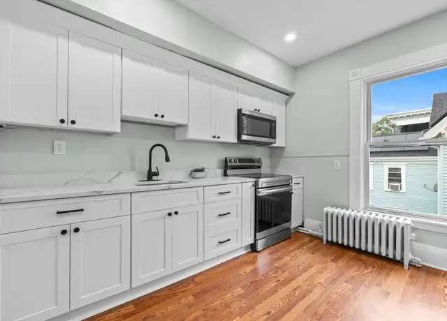 Property at 48 Hamilton Ave Unit 2, Lynn, MA, 01902, 3 beds, 1 bath, [object Object]