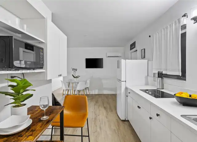Property at 2788 SW 33rd Ct Unit B, Miami, FL, 33133, 1 bed, 1 bath, [object Object]