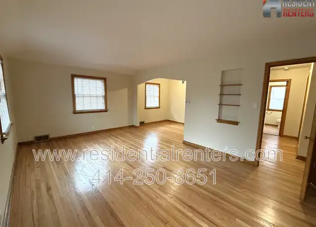 Property at 517 N 65th St, Milwaukee, WI, 53213, 2 beds, 1 bath, [object Object]