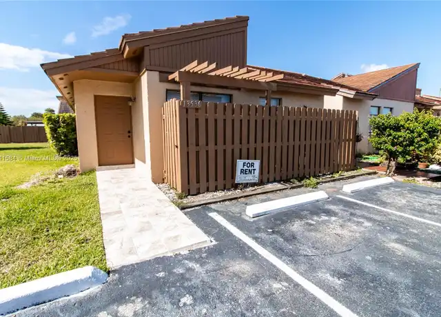 Property at 13536 SW 11th Ln, Miami, FL, 33184, 3 beds, 2 baths, [object Object]