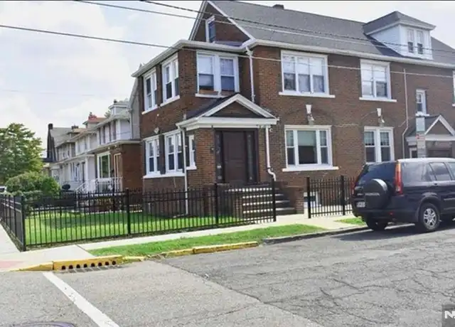 Property at 915 80th St Unit 2, North Bergen, NJ, 07047, 3 beds, 1 bath, [object Object]