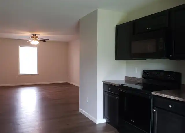 Property at 40 Horseback Rd Unit 7, Carmel, ME, 04419, 2 beds, 1 bath, [object Object]