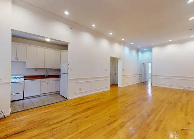 Property at 322 2nd Ave Unit 2, New York, NY, 10003, 3 beds, 2 baths, [object Object]