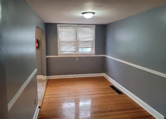 Property at 219 Westpark Ln, Clifton Heights, PA, 19018, 3 beds, 1 bath, [object Object]