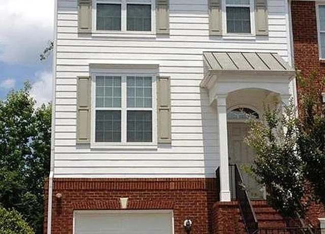Photo of 206 Balaban Cir, Woodstock, GA 30188