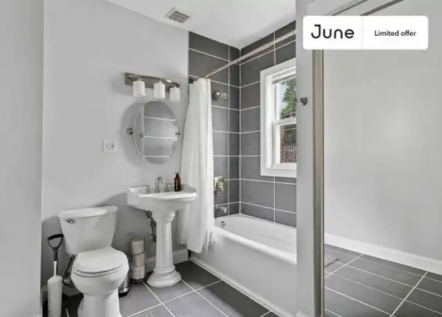 Property at 360 Park St, West Roxbury, MA, 02132, 1 bed, 1 bath, [object Object]