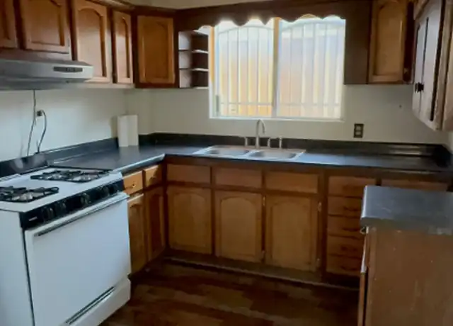Property at 3216 Rosa Ave, El Paso, TX, 79905, 3 beds, 1 bath, [object Object]