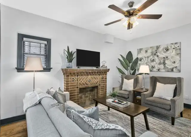 Property at 1143 W 41st Ter Unit 1, Kansas City, MO, 64111, 2 beds, 1 bath, [object Object]