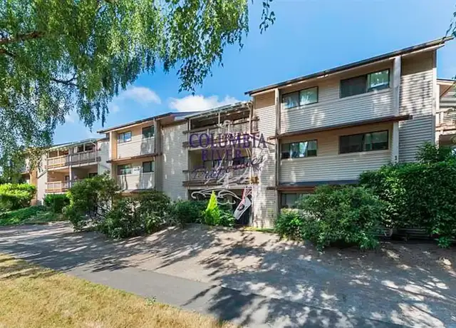 Photo of 1153 16th Ave, Longview, WA 98632