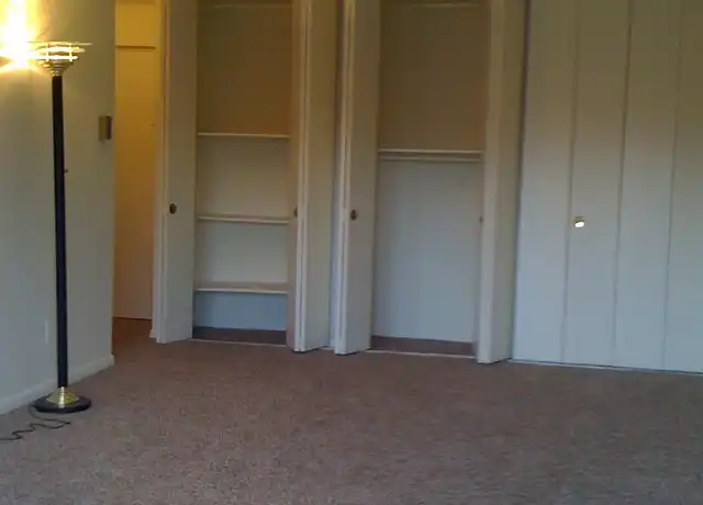 Property at 6001 Arlington Blvd #520, Falls Church, VA, 22044, 1 bed, 1 bath, [object Object]