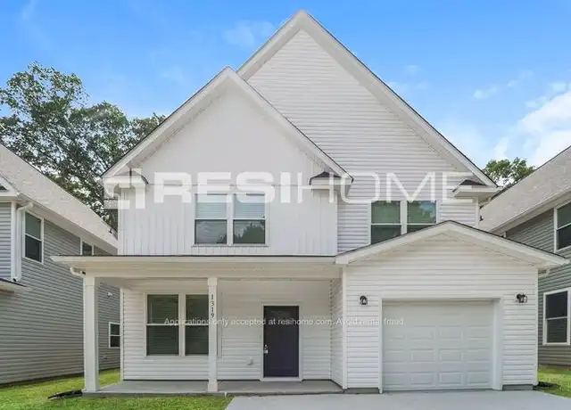 Property at 1319 Log Cabin Rd, Charlotte, NC, 28213, 4 beds, 2 baths, [object Object]