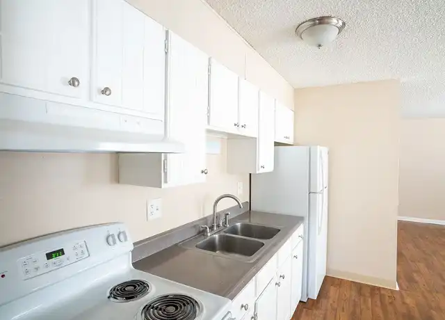 Property at Linda Kay Apartments - 5601 S Delaware St, Littleton, CO, 80120, 1 bed, 1 bath, [object Object]