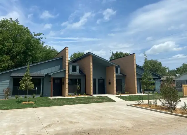 Property at 207 E 3rd St Unit D, Owasso, OK, 74055, 2 beds, 1 bath, [object Object]
